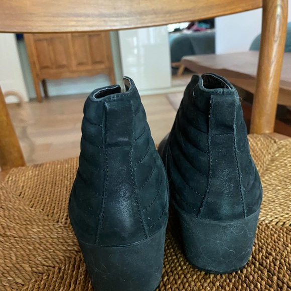 Super cute aertex wedge ankle boots. Comfy with great arch support. - Picture 4 of 4